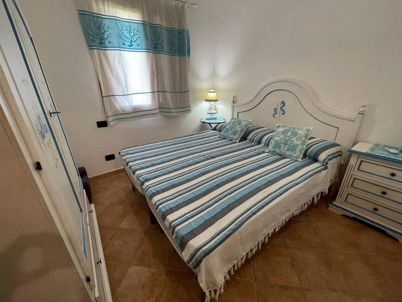 Villa Elena Piscina Privata Tanaunella