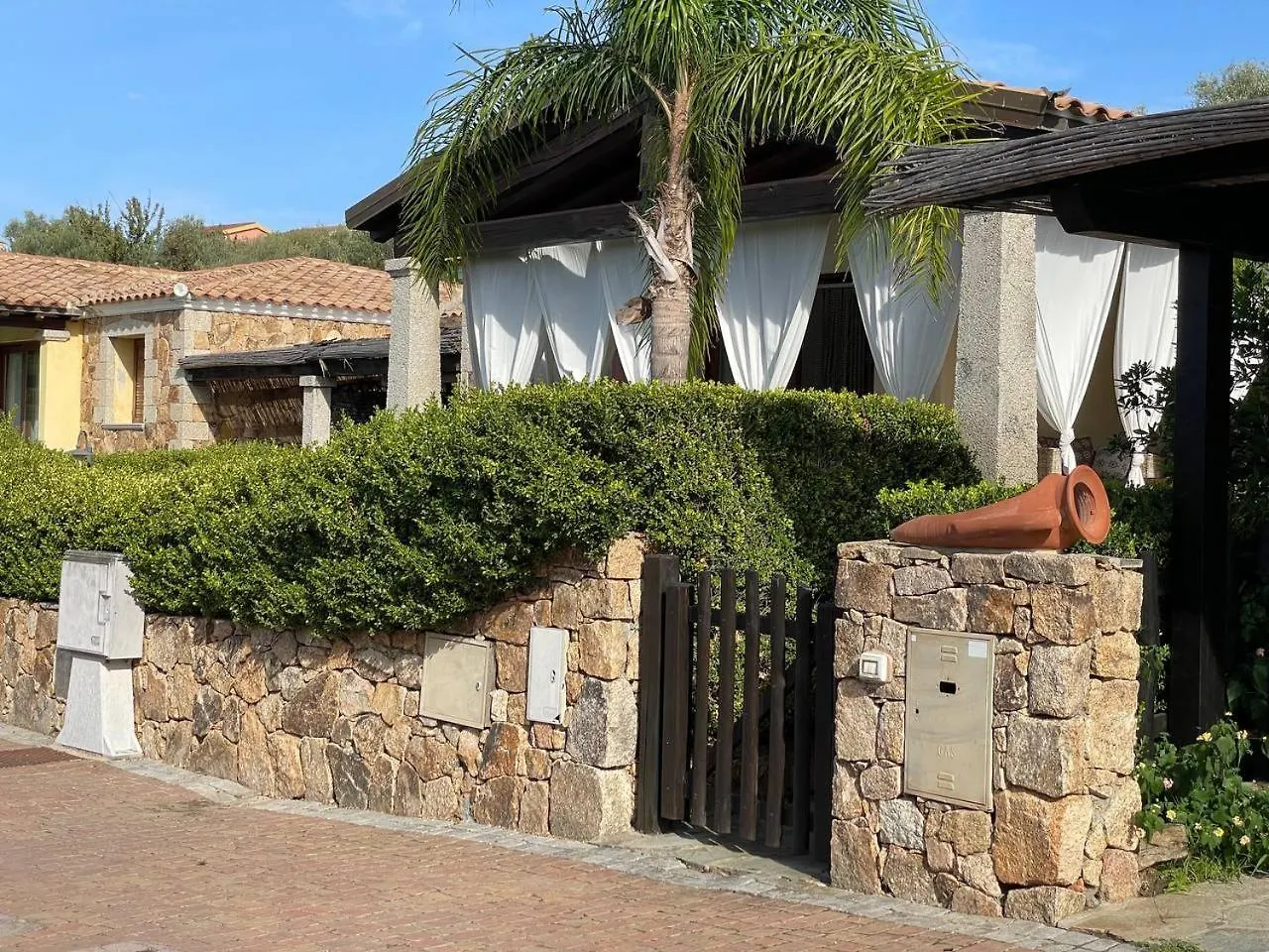 Villa Elena Piscina Privata Tanaunella Italy