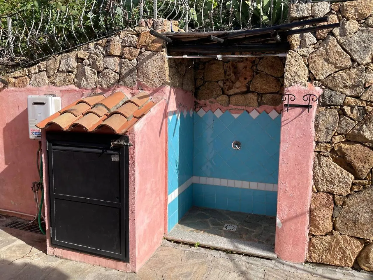 Villa Elena Piscina Privata Tanaunella Italy