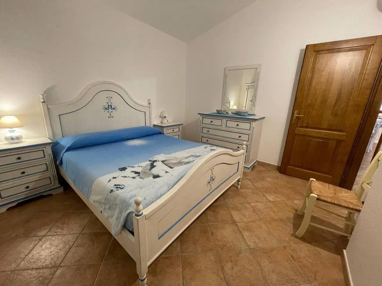 Villa Elena Piscina Privata Tanaunella Italy