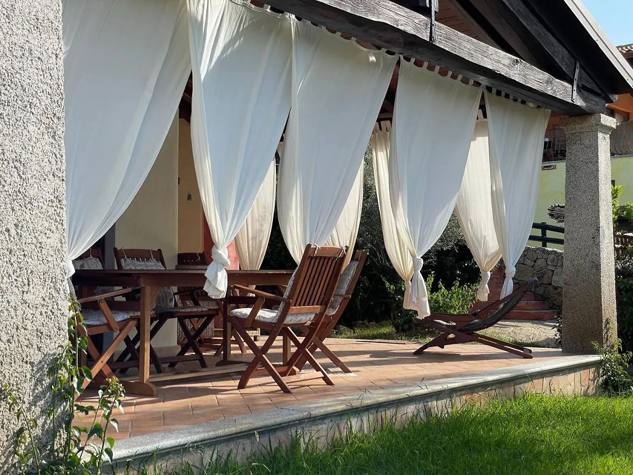 Villa Elena Piscina Privata Tanaunella